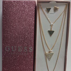 GUESS THREE TRIANGLE NECKLACES & STUDS SET